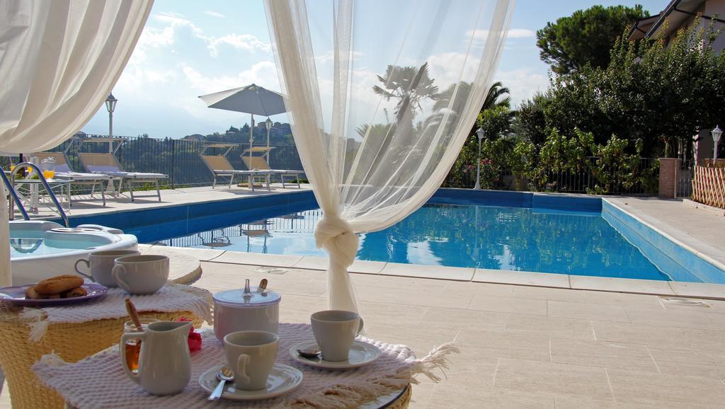 Anthos Casa Vacanze Sant'Omero Номер фото