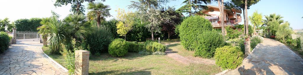 Anthos Casa Vacanze Sant'Omero Номер фото