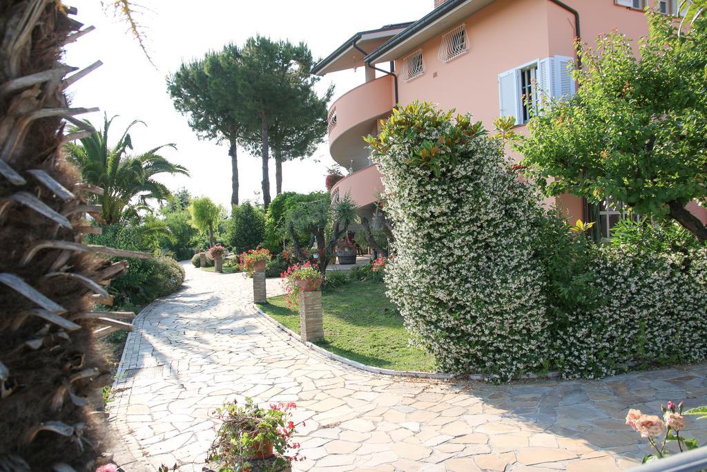 Anthos Casa Vacanze Sant'Omero Номер фото