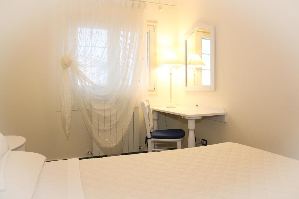 Anthos Casa Vacanze Sant'Omero Экстерьер фото